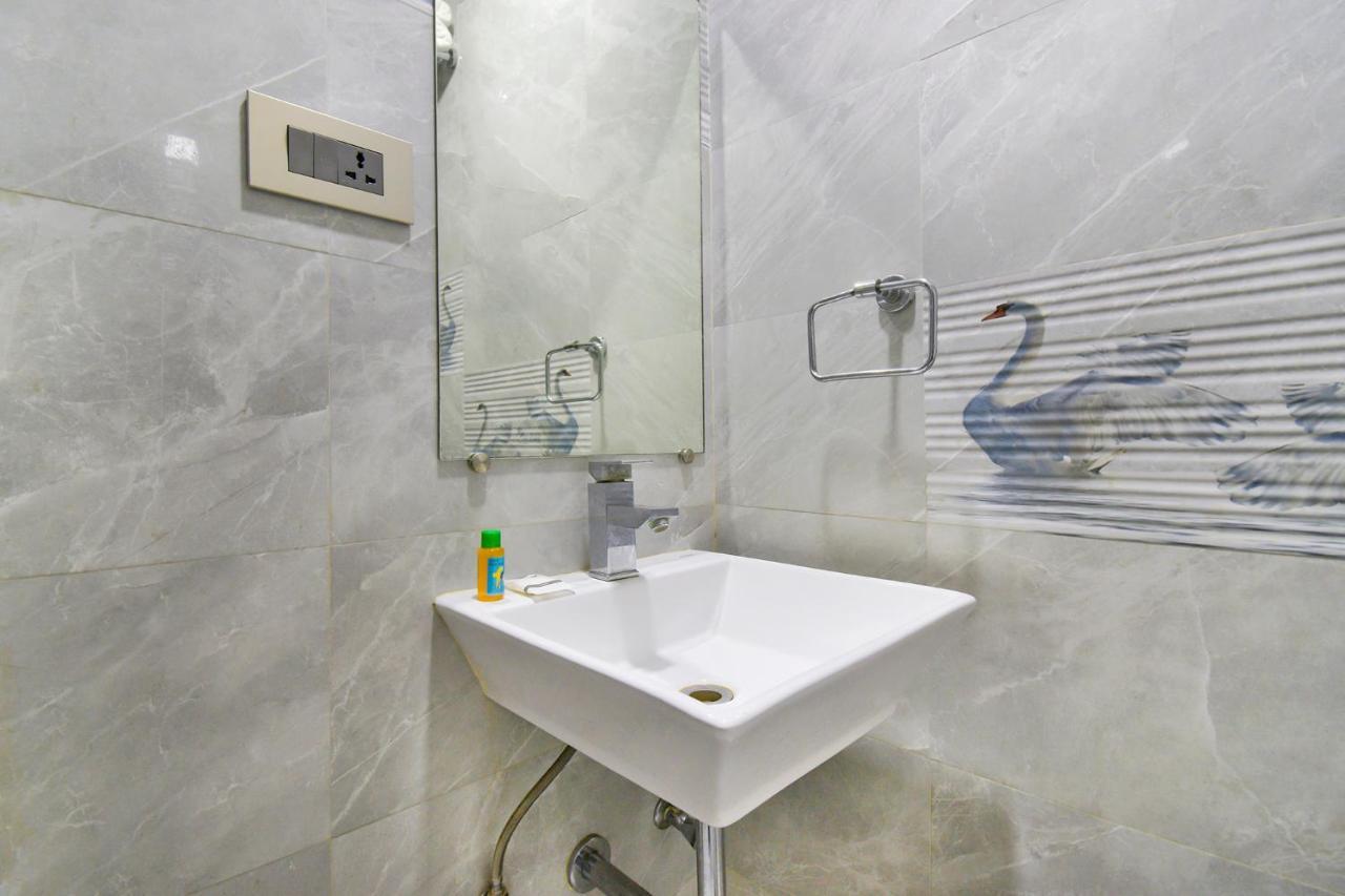 Fabhotel Kohinoor Plaza Αχμπανταμπάντ Εξωτερικό φωτογραφία