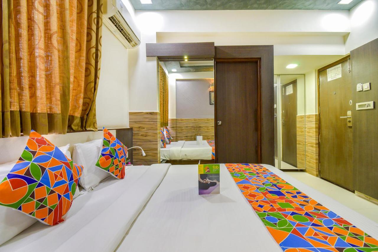 Fabhotel Kohinoor Plaza Αχμπανταμπάντ Εξωτερικό φωτογραφία