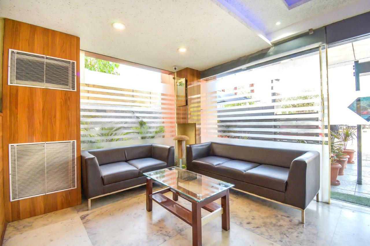 Fabhotel Kohinoor Plaza Αχμπανταμπάντ Εξωτερικό φωτογραφία